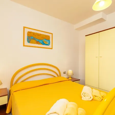 Flavia B Apartment